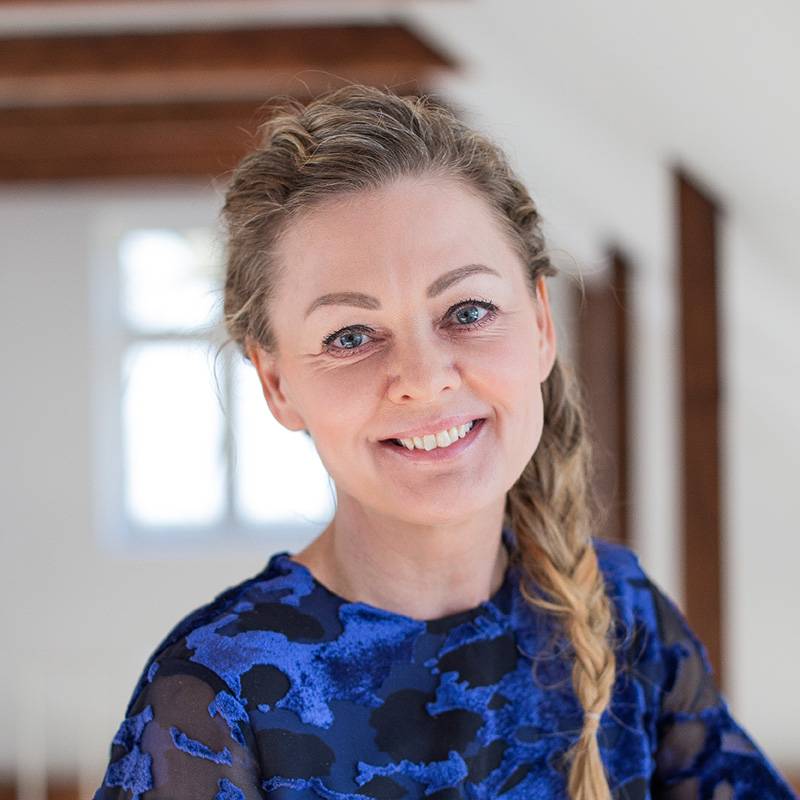 Louise Byg Kongsholm - CEO / Adm. dir.